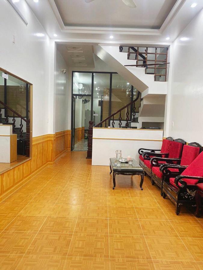 Hang Thuong Hostel - Motorbikes And Tour Ha Giang Exterior photo